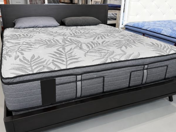 Sealy Posturepedic Plush PT King Mattress