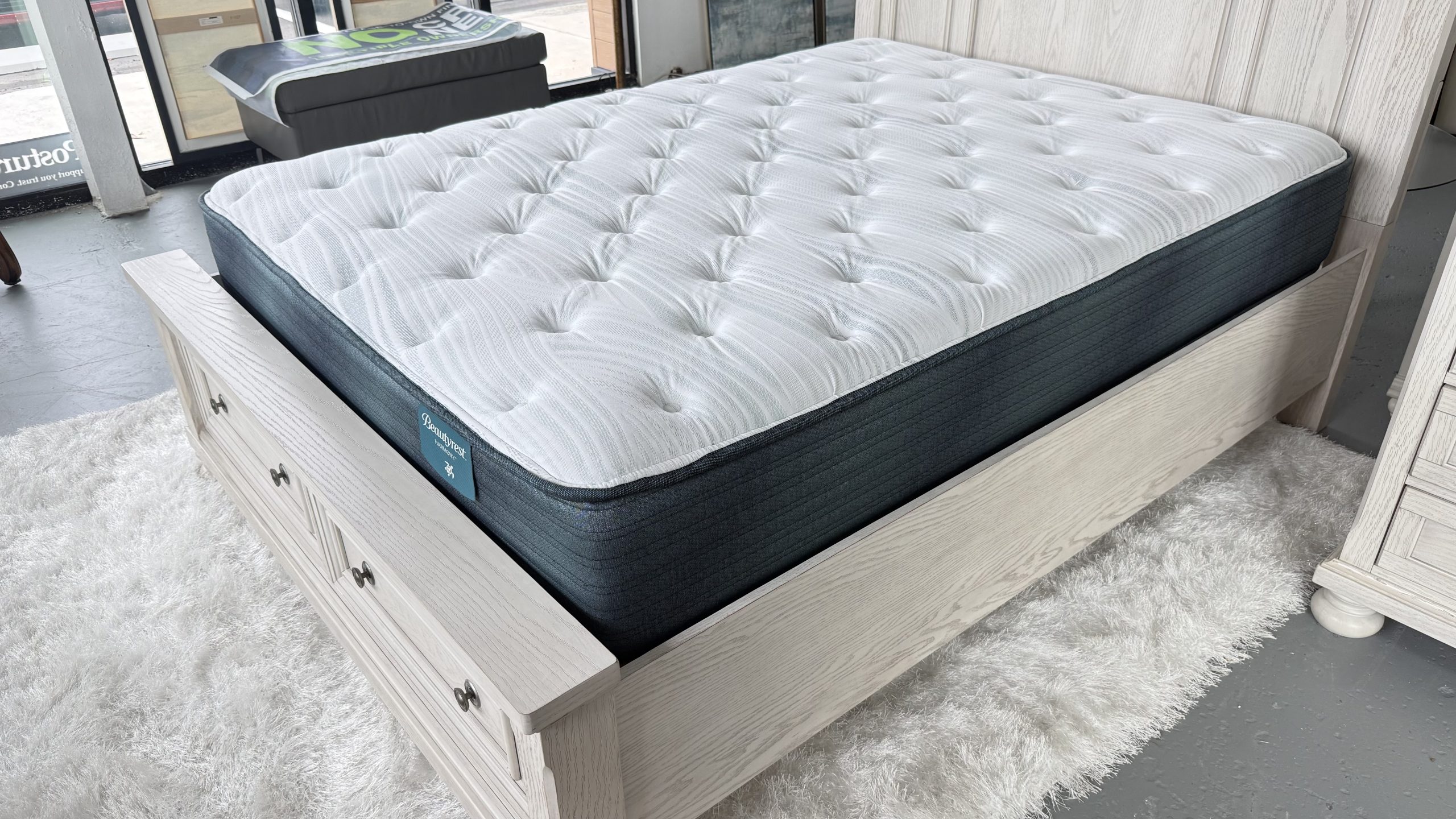 Simmons Beautyrest Harmony Luxe King Mattress - Image 3