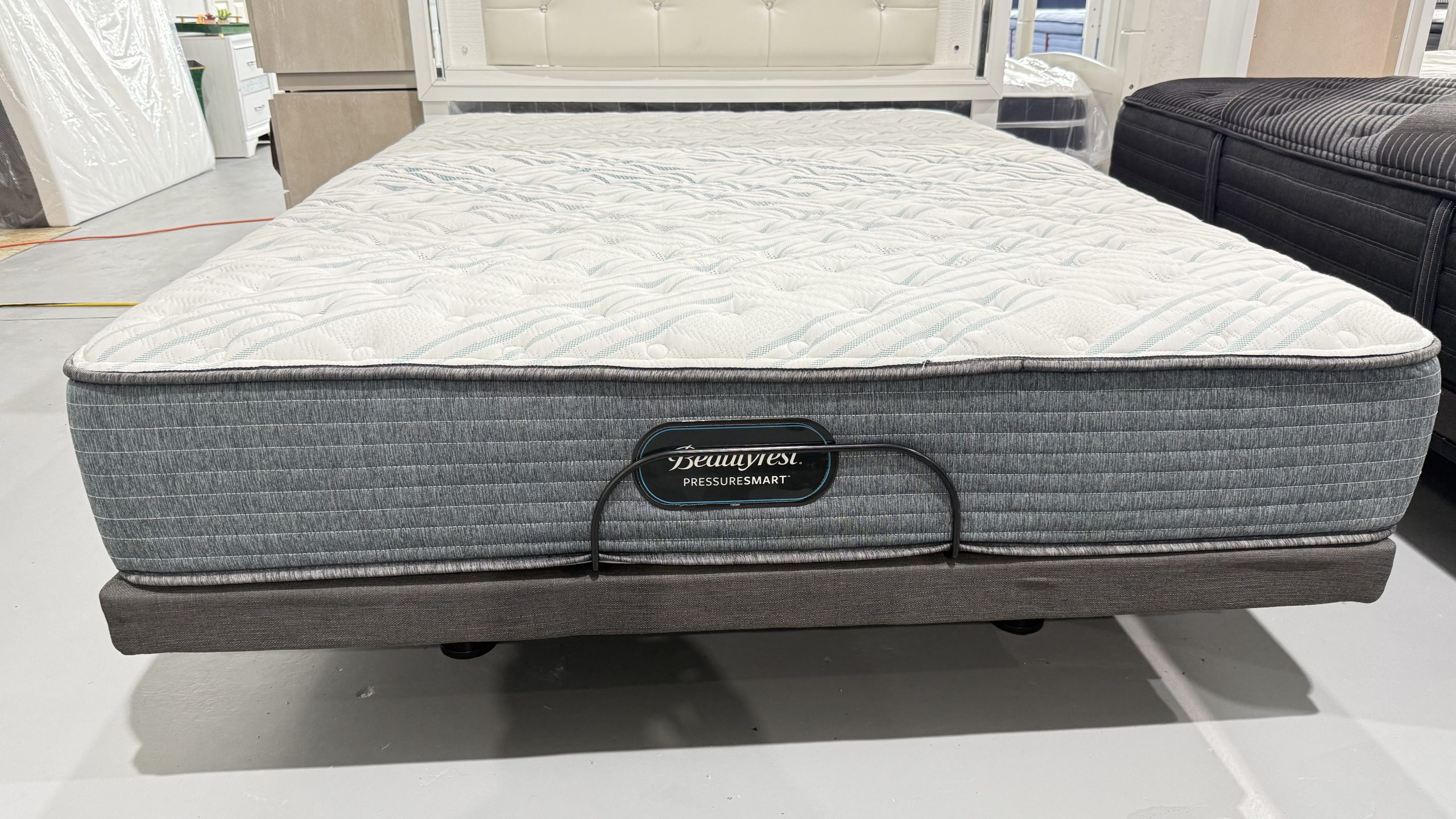 Simmons Beautyrest Pressure Smart 11" Firm Queen Mattress