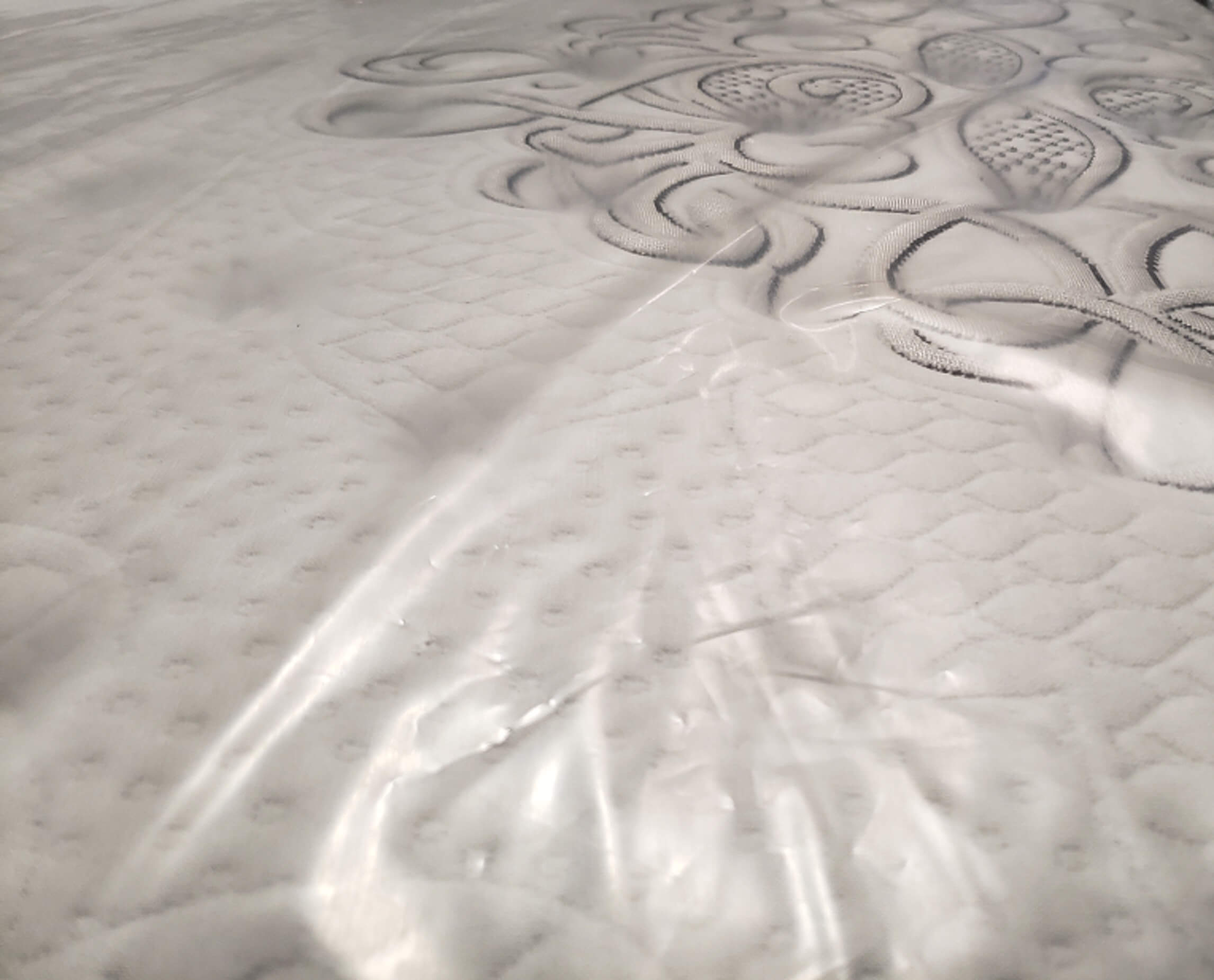 Simmons Beautyrest Legend Garrison 14.7" Extra Firm Queen Mattress